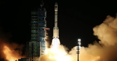 china-dice-haber-aterrizado-con-exito-su-primera-nave-espacial-reusable,-tras-dos-dias-en-orbita