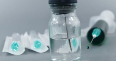 oxford-y-astrazeneca-reanudan-el-ensayo-de-su-vacuna-contra-el-coronavirus