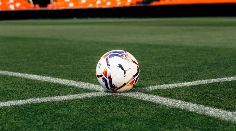 donde-ver-el-futbol-esta-temporada-2020/2021:-estas-son-las-plataformas,-canales-y-precios-definitivos-de-todas-las-competiciones