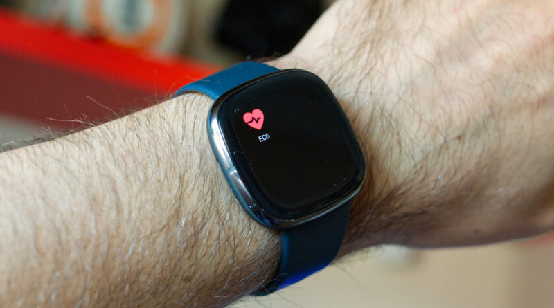 la-funcion-ecg-llega-a-los-fitbit-sense-en-espana:-el-smartwatch-ya-es-capaz-de-hacer-electrocardiogramas