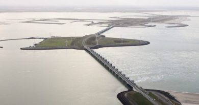 un-dique-de-8-kilometros-para-salvar-a-los-paises-bajos-de-inundaciones-fatidicas:-asi-es-el-enorme-oosterscheldekering