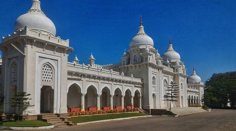 hyderabad-public-school:-el-colegio-de-la-india-que-formo-a-los-ceo-de-microsoft,-adobe-y-mastercard