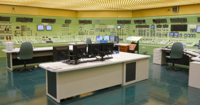 esta-es-la-sala-de-control-de-una-central-nuclear-por-dentro-y-asi-es-como-los-operadores-mantienen-la-fision-nuclear-bajo-control