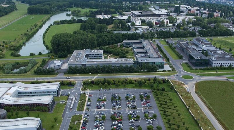 paris-saclay:-la-carrera-de-francia-por-crear-su-propio-mit-y-silicon-valley-en-el-corazon-de-europa