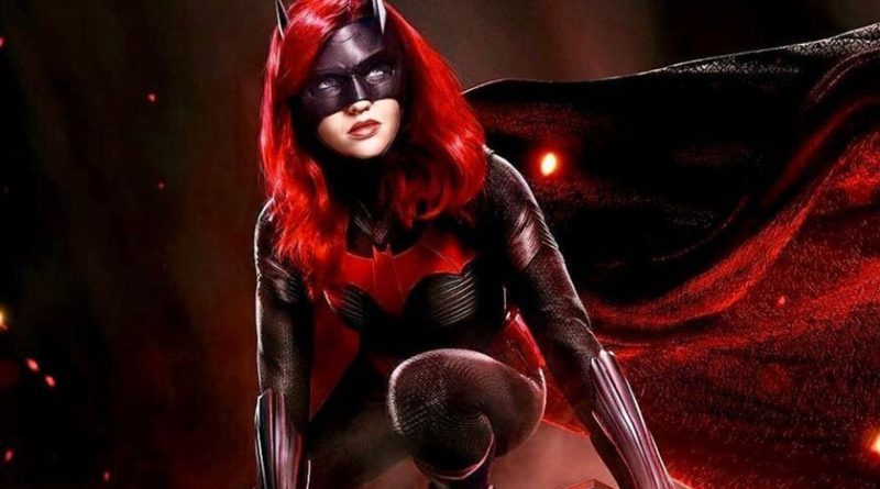 ‘batwoman’-t2:-cambio-de-heroina-y-una-pizca-menos-de-carisma-para-el-regreso-del-bat-verso-televisivo-a-hbo