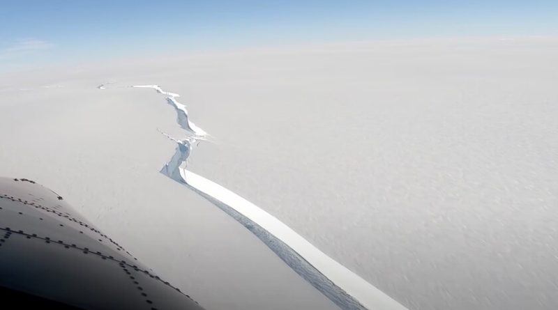 un-gigantesco-iceberg-de-1.270-km2-se-acaba-de-separar-de-la-antartida:-asi-es-la-kilometrica-grieta-que-lo-ha-provocado