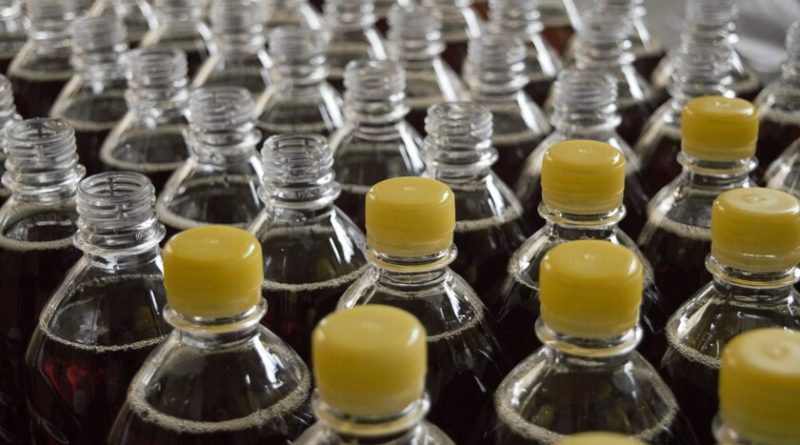 la-botella-de-plastico-que-menos-impacto-tiene-en-el-medio-ambiente